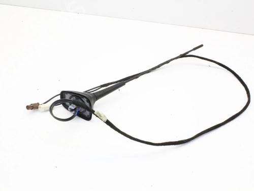 Used Antenna/Base Antenna/Base RENAULT MEGANE IV Hatchback (B9A/M/N_) 1.2 TCe 130 (B9MR) (130 hp) 39817899 39817899