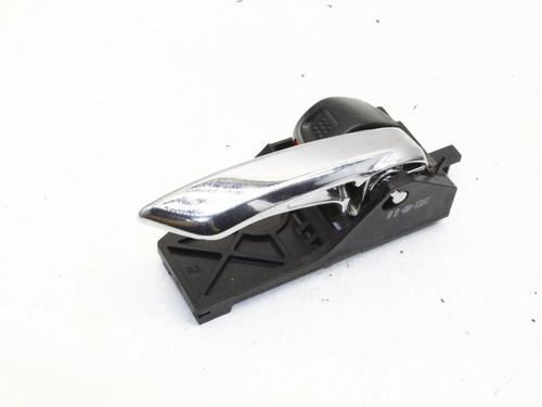 Used Front right interior door handle Front right interior door handle SUZUKI SX4 S-Cross (JY) 1.4 Hybrid (Mild Hybrid) (AKK 414) (129 hp) 39834205 39834205