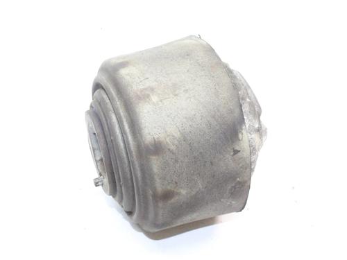 Used Engine mount Engine mount MERCEDES-BENZ CLK (C209) CLK 220 CDI (209.308) (150 hp) 39856402 39856402