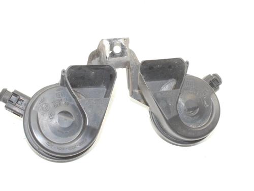 horn-audi-tt-8j3-2006-2007-2008-2009-2010-2011-2012-2013-2014-2015-39796462 main image