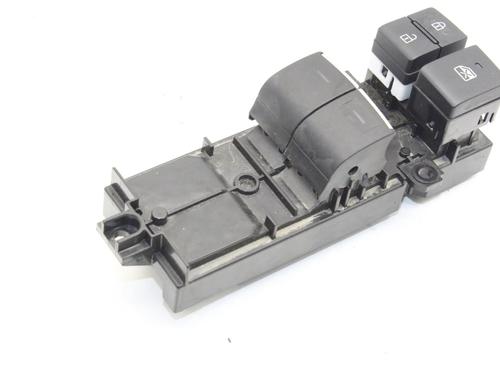 Right front window switch TOYOTA YARIS (_P21_, _PA1_, _PH1_) 1.6 GR 4WD (GXPA16) | BP39779384I26 - Image 2