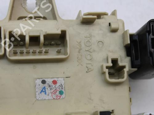 Fuse box LEXUS RX (_U3_) 400h (MHU38_, MHU38R) | BP39820058E1 - Image 3