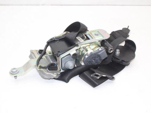 front-right-seatbelt-mercedes-benz-e-class-t-model-s212-2009-2010-2011-2012-2013-2014-2015-2016-39776627 main image