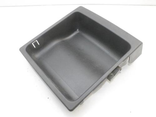 Used Glove box Glove box NISSAN NV200 Van e-NV (ME0N) (109 hp) 39832523 39832523