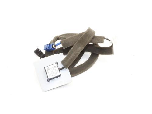 Base antenna Base antenna NISSAN LEAF (ZE1) Electric (218 hp) 39840987 39840987