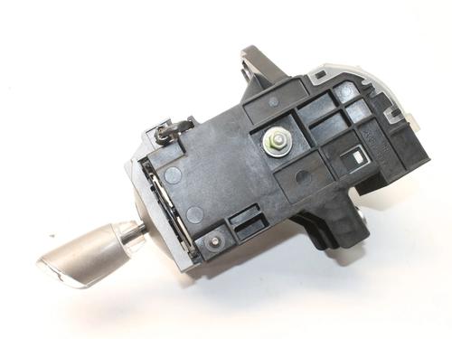 Selector da caixa Selector da caixa TOYOTA PRIUS Liftback (_W2_) 1.5 Hybrid (NHW20_, NHW20R) (112 hp) 39878402 39878402