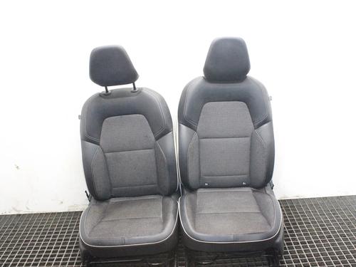 Seats set RENAULT CAPTUR II (HF_) TCe 100 (HFMT) | BP39792219C78 - Image 2