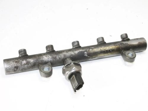 Used Injection rail Injection rail VOLVO C30 (533) 2.0 D (136 hp) 39831053 39831053