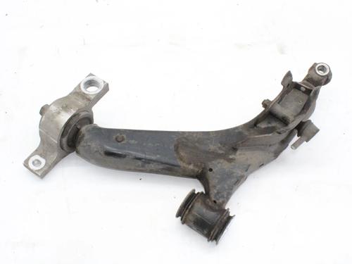 Used Left front suspension arm Left front suspension arm LEXUS IS III (_E3_) 300h (AVE30_, AVE30R) (223 hp) 39823446 39823446