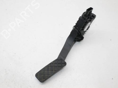 Used Pedal Pedal VW T-ROC (A11, D11) 1.0 TSI (116 hp) 39866292 39866292