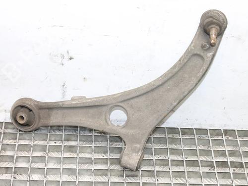Venstre fortil bærearm Venstre fortil bærearm HYUNDAI i40 I (VF) 1.7 CRDi (136 hp) 39786823 39786823