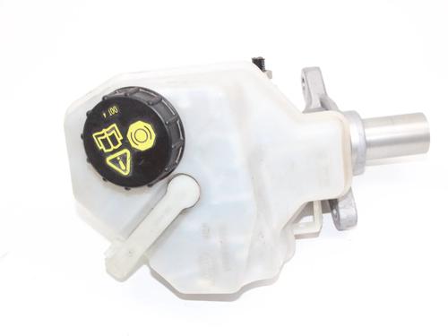 Used Brake master cylinder Brake master cylinder LAND ROVER DISCOVERY SPORT (L550) 2.0 D 4x4 (180 hp) 39868866 39868866