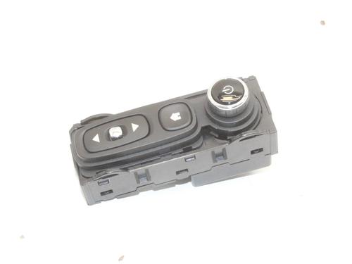 switch-renault-zoe-bfm_-2012-39780223 main image