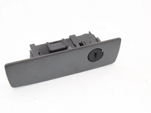 Used Glove box Glove box JEEP GRAND CHEROKEE III (WH, WK) 3.0 CRD 4x4 (218 hp) 39841573 39841573