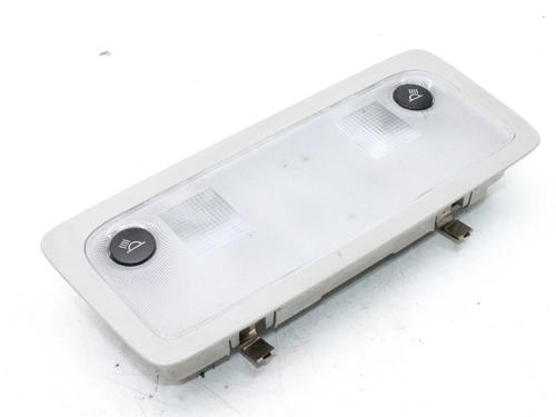 Luz interior Luz interior LEXUS IS III (_E3_) 300h (AVE30_, AVE30R) (223 hp) 39860400 39860400