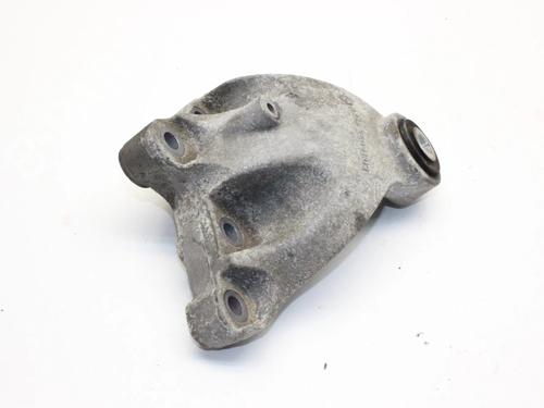 Used Engine mount Engine mount MERCEDES-BENZ B-CLASS Sports Tourer (W246, W242) B 200 CDI / d (246.208) (136 hp) 39862941 39862941