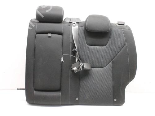 rear-seat-ford-mondeo-v-saloon-cd-2012-39767705 main image