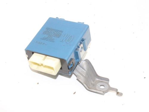 Used Control unit Control unit TOYOTA PRIUS PLUS (_W4_) 1.8 Hybrid (ZVW4_) (136 hp) 39820122 39820122