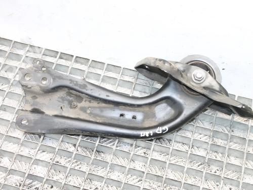 Used Right rear suspension arm Right rear suspension arm TOYOTA C-HR (_X1_) 1.8 Hybrid (ZYX10_, ZYX11_, ZYX10R, ZYX11R) (122 hp) 39848823 39848823