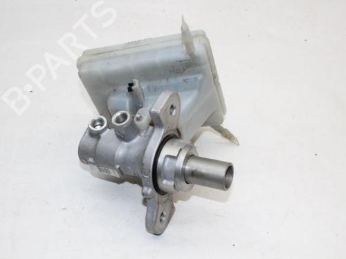 brake-master-cylinder-bmw-x3-f25-2010-2011-2012-2013-2014-2015-2016-2017-39775115 main image