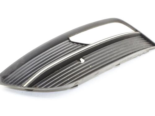 Gitter für Gitter AUDI A3 Sportback (8VA, 8VF) 2.0 TDI (150 hp) 39823140 39823140