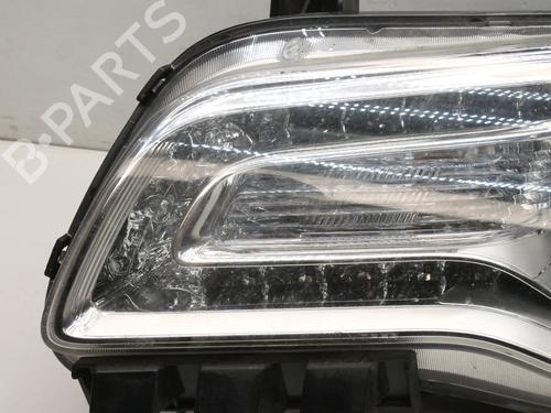 Left headlight CHRYSLER 300C (LX) 3.0 CRD | BP39829837C28 - Image 2