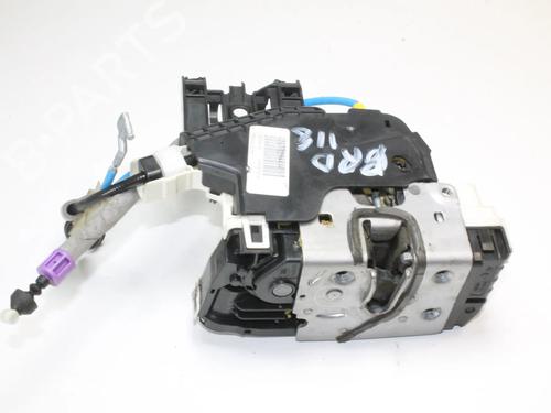 Serrure avant droite Serrure avant droite MERCEDES-BENZ B-CLASS Sports Tourer (W246, W242) B 180 CDI / d (246.212) (109 hp) 39801760 39801760