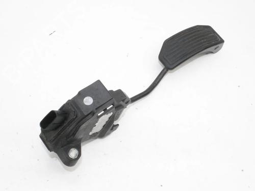 Pedal Pedal TOYOTA AURIS (_E15_) 1.8 Hybrid (ZWE150_, ZWE150R) (136 hp) 39828402 39828402