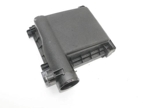 Used Air filter box Air filter box TOYOTA AURIS (_E15_) 1.8 Hybrid (ZWE150_, ZWE150R) (136 hp) 39856453 39856453