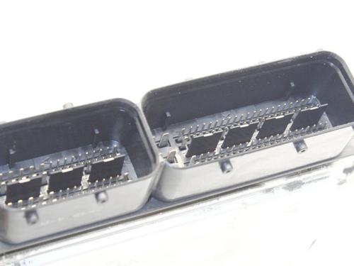 Engine control unit (ECU) AUDI TT (8J3) 2.0 TDI quattro | BP39826546M57 - Image 2