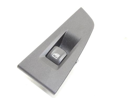 switch-bmw-1-f40-2019-39790227 main image