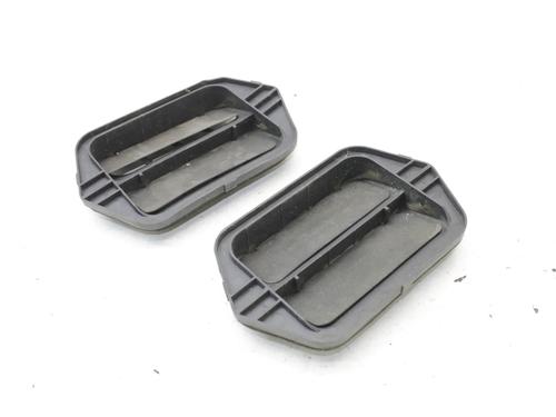 grille-mazda-cx-7-er-2006-2007-2008-2009-2010-2011-2012-2013-2014-39779111 main image