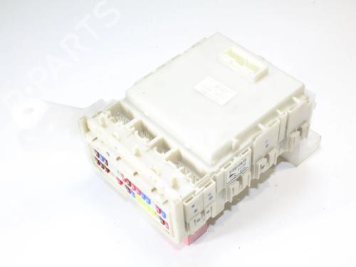 Used Fuse box Fuse box TOYOTA AURIS (_E15_) 2.2 D (ADE157_, ADE151_, ADE151R, ADE157R) (177 hp) 39838607 39838607