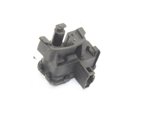 Used Fuel door actuator Fuel door actuator AUDI A4 B8 (8K2) 2.0 TDI quattro (177 hp) 39830219 39830219