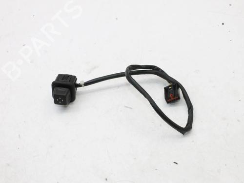 Used Switch Switch CADILLAC ESCALADE 6.2 AWD (426 hp) 39790128 39790128