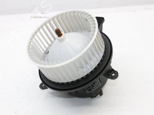varmeblser-vw-polo-vi-aw1-bz1-ae1-2017-39770885 main image