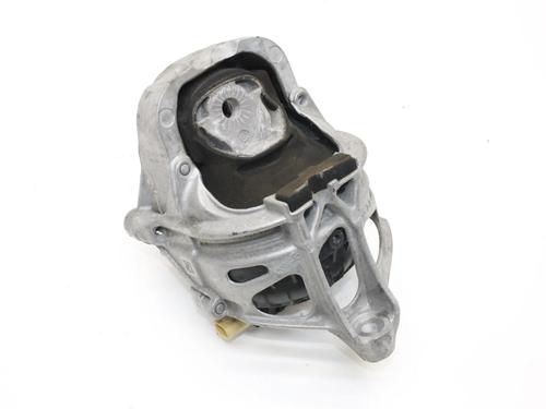 Soporte motor Soporte motor AUDI A6 C8 (4A2) 40 TDI (190 hp) 39822445 39822445