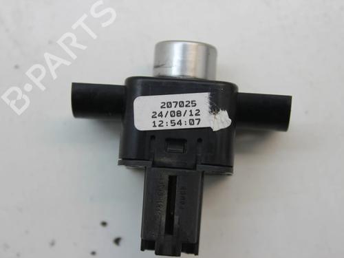 Switch JAGUAR XF I (X250) 2.2 D | BP39782992I30 - Image 3