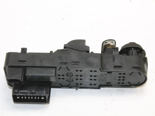 Right front window switch CITROËN DS3 (SA_) 1.6 HDi 115 | BP39863674I26 - Image 3