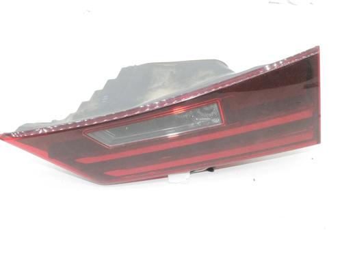 Used Right tailgate light Right tailgate light LEXUS IS III (_E3_) 300h (AVE30_, AVE30R) (223 hp) 39861692 39861692