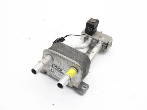Used Water radiator Water radiator VOLVO V60 I (155) D5 Hybrid AWD (230 hp) 40536789 40536789