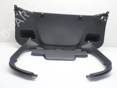 Used Boot lining Boot lining CITROËN C4 III (BA_, BB_, BC_) ë-C4 (BCZKXC, BZCKSC) (136 hp) 39800966 39800966