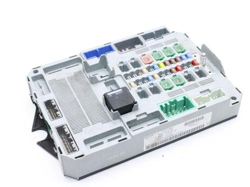 Used Fuse box Fuse box JAGUAR XF I (X250) 3.0 D (275 hp) 39792218 39792218