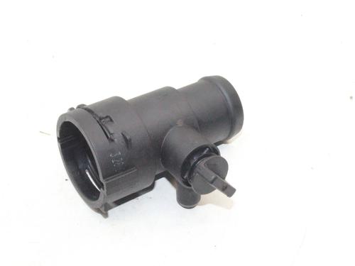 pipe-audi-a4-b8-8k2-2007-2008-2009-2010-2011-2012-2013-2014-2015-2016-2017-39783574 main image