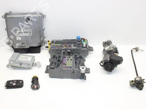 Used Electronic module Electronic module HONDA ACCORD VIII (CU) 2.2 i-DTEC (CU3) (150 hp) 39854365 39854365
