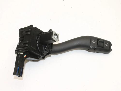 Mando intermitentes / limpia Mando intermitentes / limpia AUDI TT (8J3) 3.2 V6 quattro (250 hp) 39772153 39772153