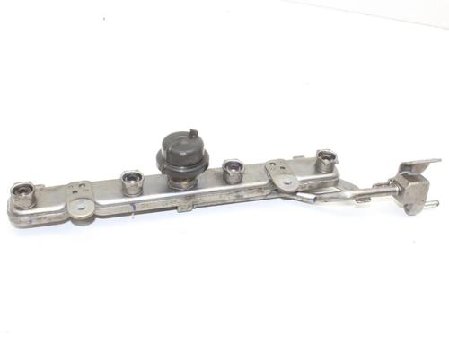 Used Injection rail Injection rail HONDA CR-Z (ZF) 1.5 IMA (ZF1) (124 hp) 39829192 39829192