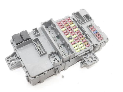 Used Fuse box Fuse box HONDA CIVIC X Hatchback (FC_, FK_) 2.0 Type-R (FK8) (320 hp) 39801851 39801851