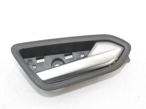 Maneta interior trasera derecha Maneta interior trasera derecha RENAULT CAPTUR II (HF_) TCe 100 (HFMT) (101 hp) 39815792 39815792