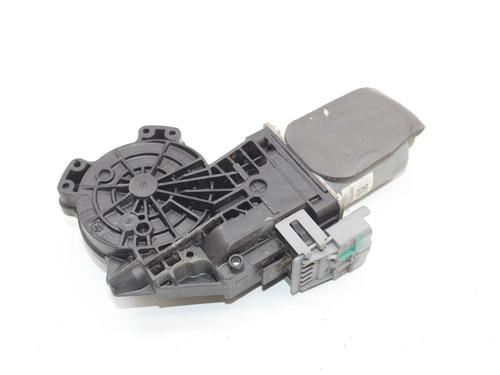 Used Right rear window motor Right rear window motor TESLA MODEL X (5YJX) 90D AWD (525 hp) 39907386 39907386